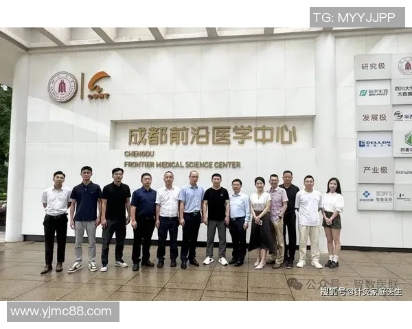 上海篮球队战术解析与球队发展策略的深度探讨