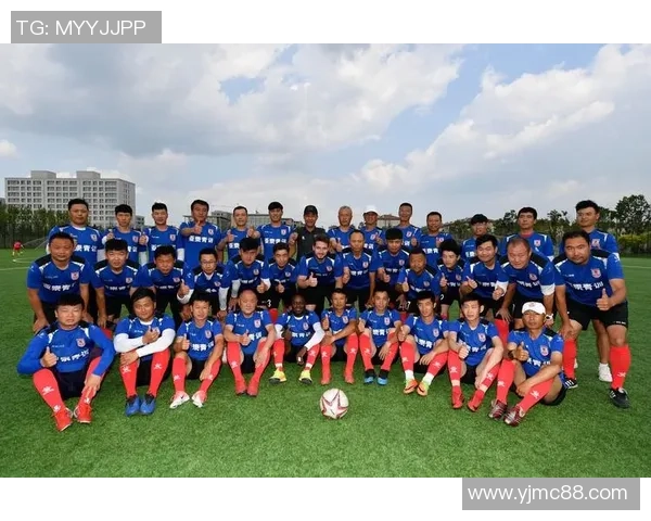 灿气足球引领新潮流助力青少年成长与团结精神的全面发展 灿气足球引领新潮流助力青少年成长与团结精神的全面发展